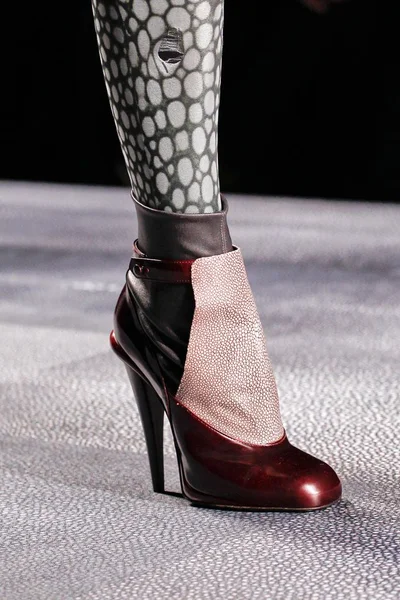 Look 25